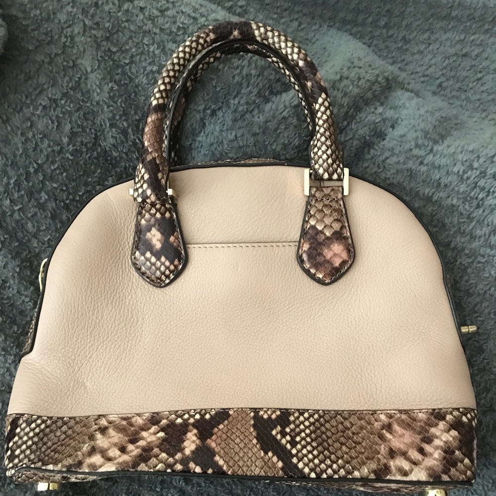 Like New Michael Kors Purse